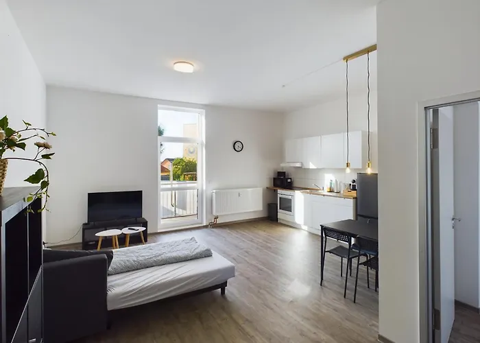 Daire Grosszuegige Mit Balkon We14 *